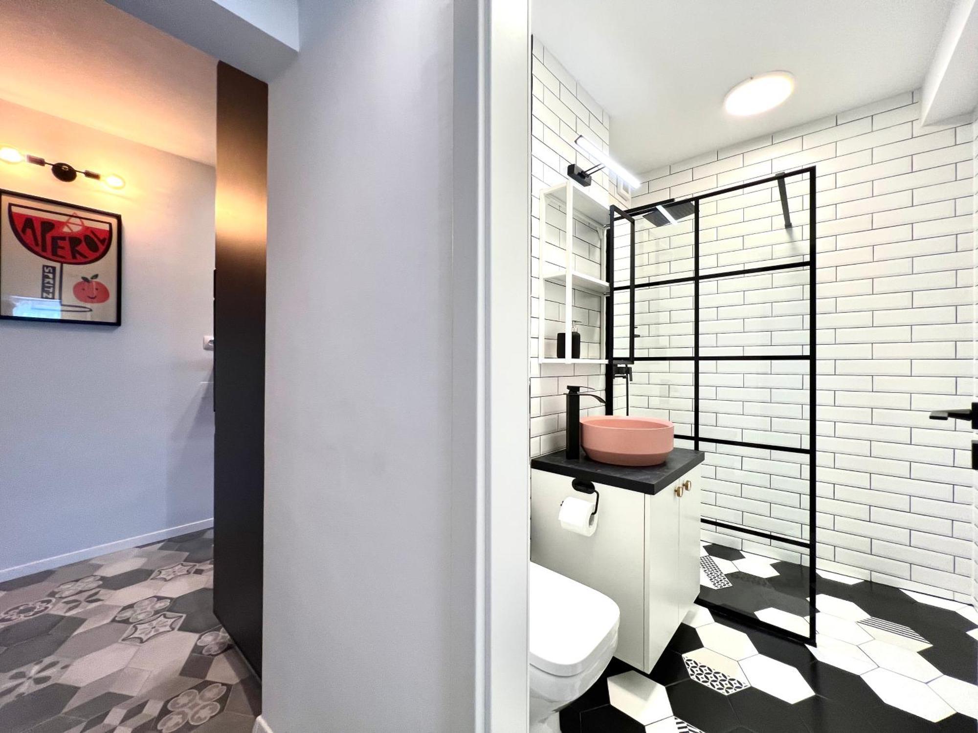 Castanilor 6 - Hip Industrial Apartment Close To City Centre Brassó Kültér fotó